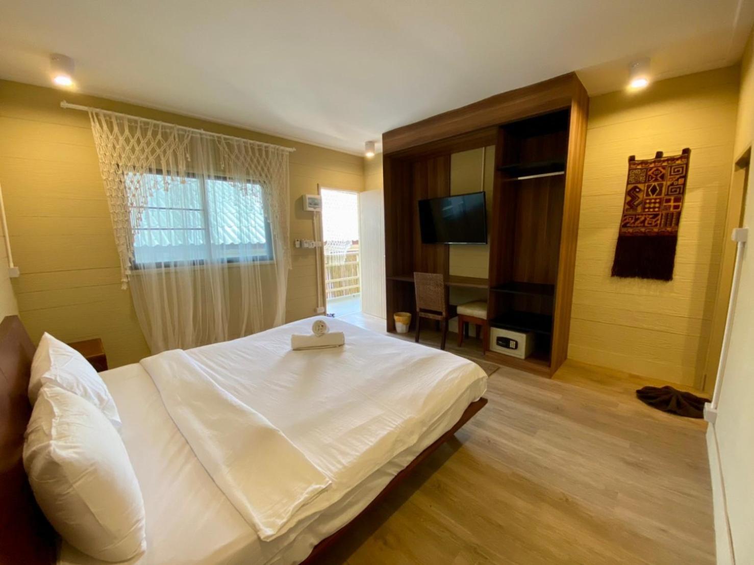 U'Re Holitel Hotel Hat Rin Buitenkant foto
