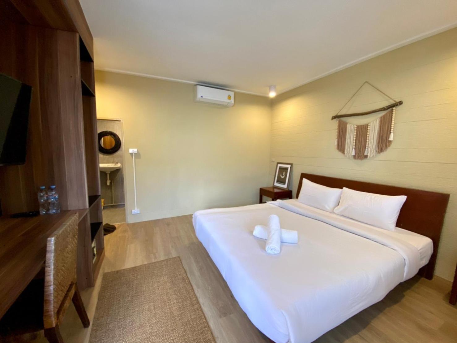 U'Re Holitel Hotel Hat Rin Buitenkant foto