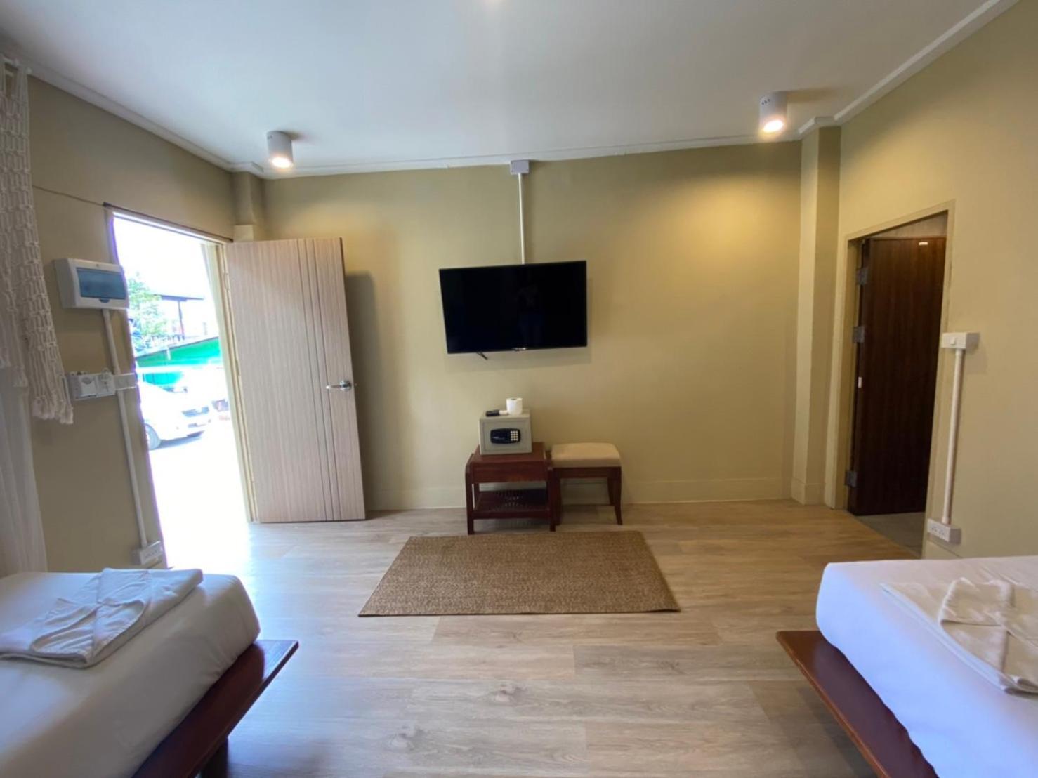 U'Re Holitel Hotel Hat Rin Buitenkant foto