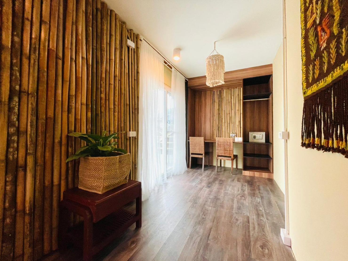 U'Re Holitel Hotel Hat Rin Buitenkant foto