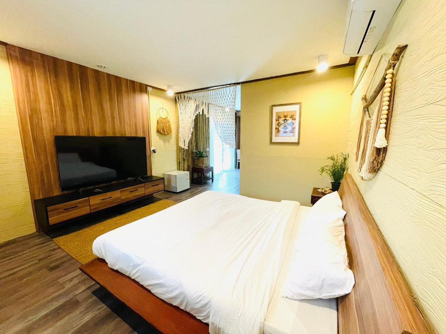 U'Re Holitel Hotel Hat Rin Buitenkant foto