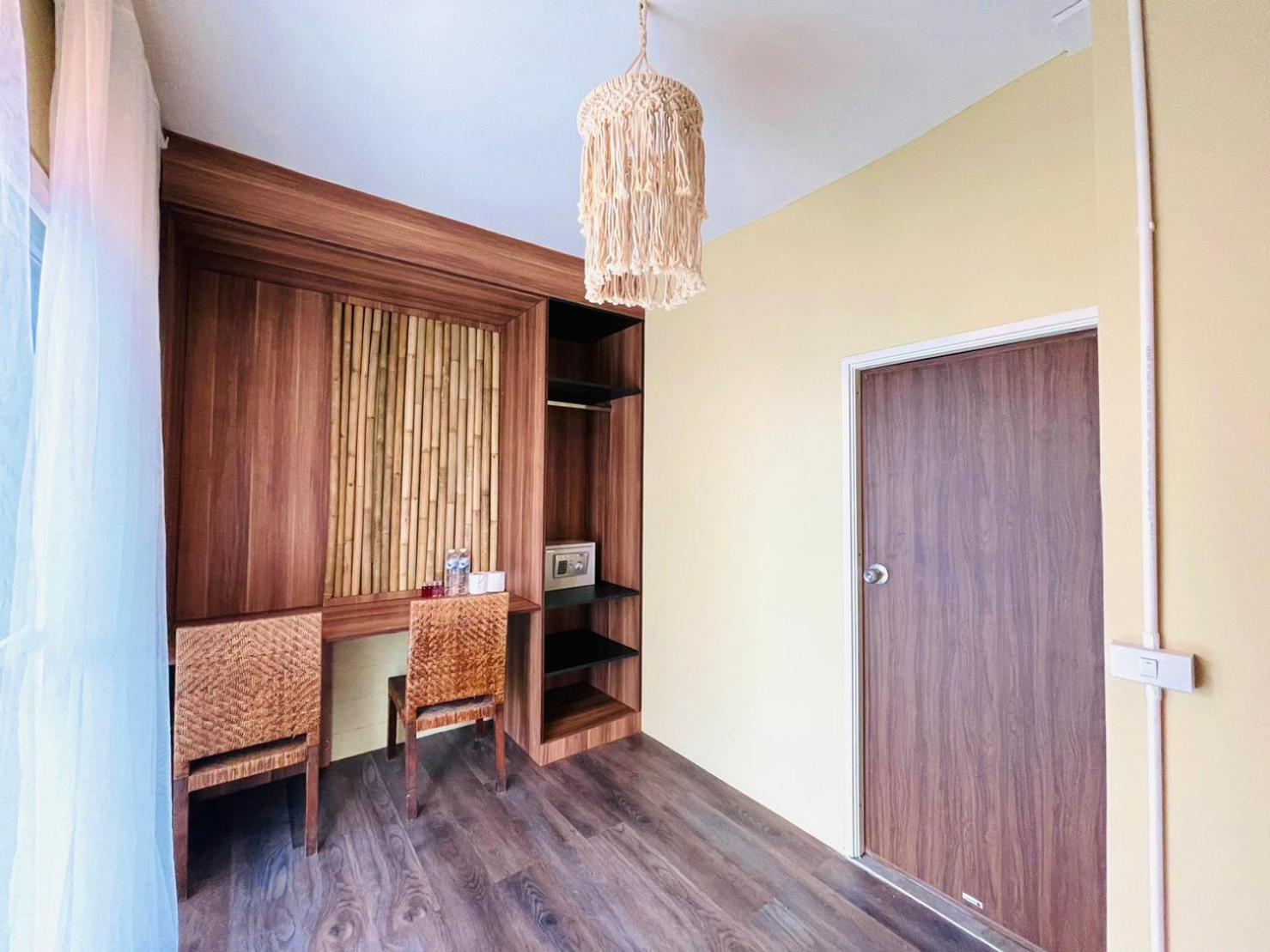 U'Re Holitel Hotel Hat Rin Buitenkant foto